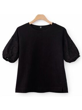 Uniqlo Black Eyelet Puff Sleeve Top Size Small
